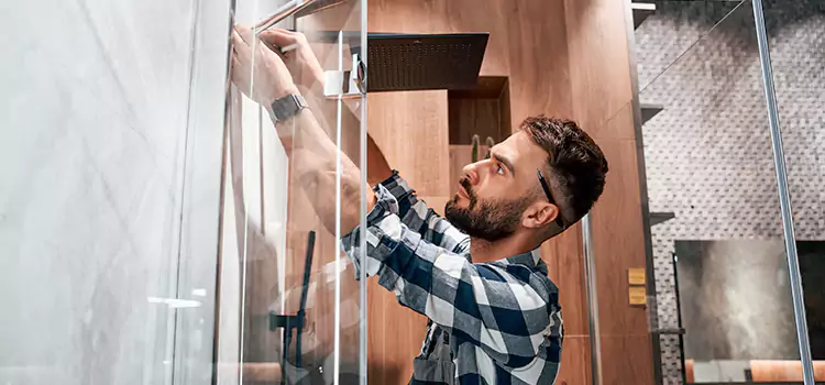 Replace Shower Doors with Frameless Lake Stevens