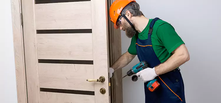 Replace Internal Door Handle with Lock Lake Stevens